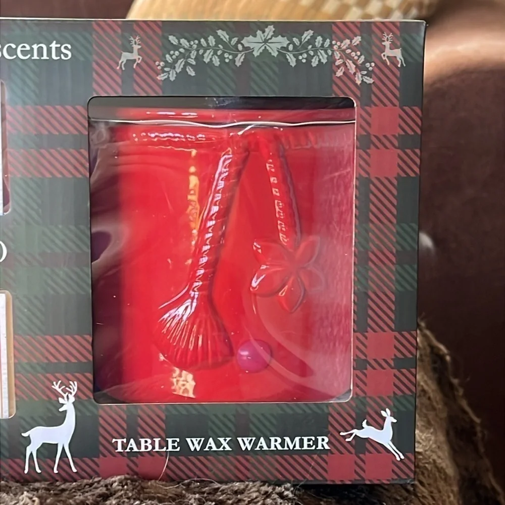 Brand New 6-Piece Christmas Gift Set Table Wax Warmer Plug-In Warmer 4 Wax Tarts